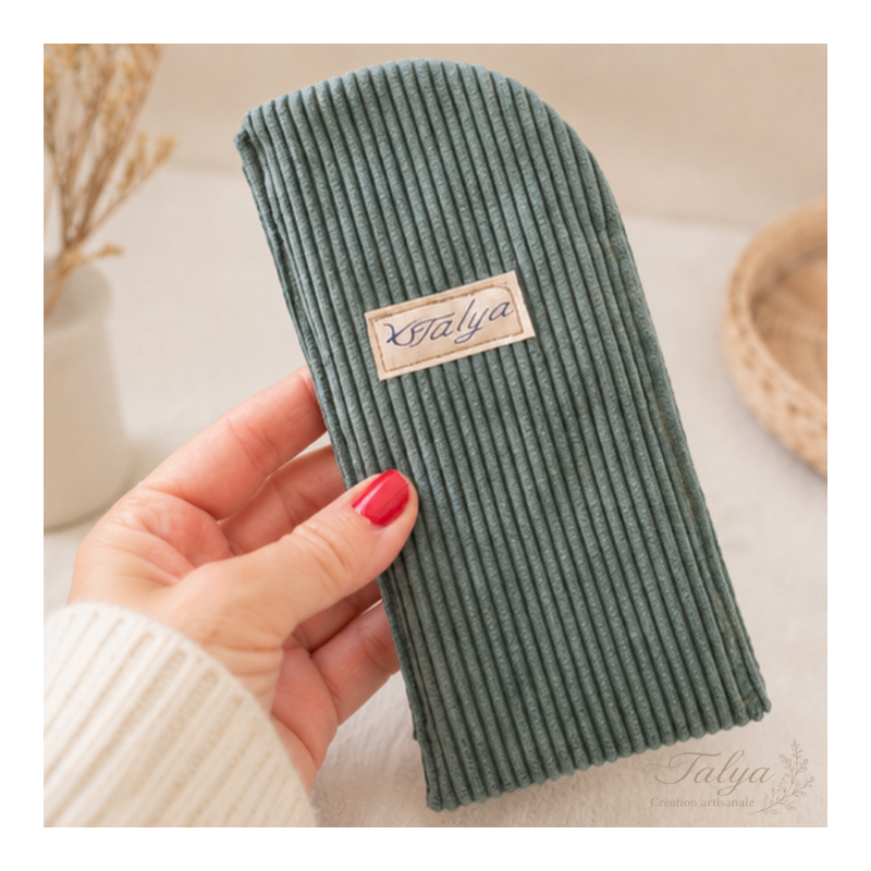 etui-lunettes-fait-main-vert sauge-talya.jpg