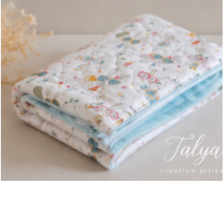 couverture-bebe-reversible-minky-bleu.jpg