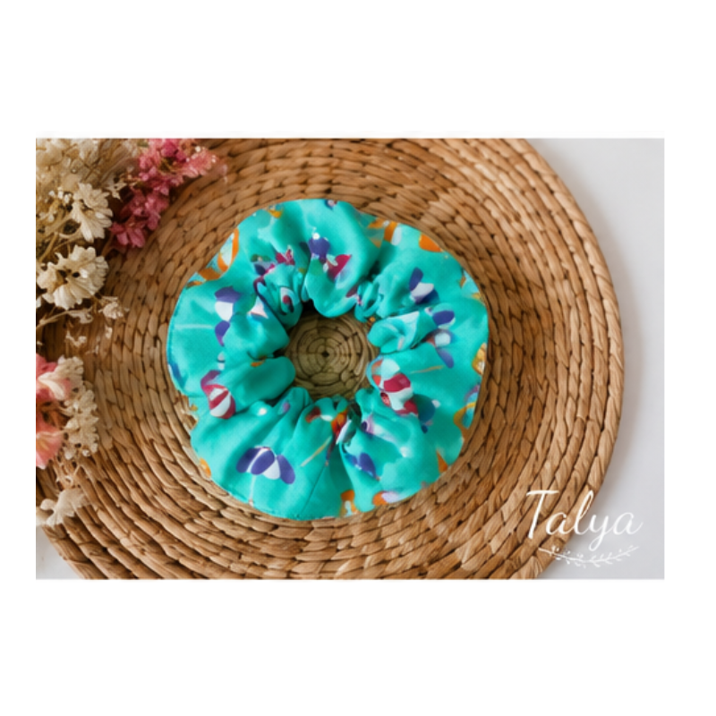 chouchou-fait-main-tissu-turquoise-multicolore.jpg